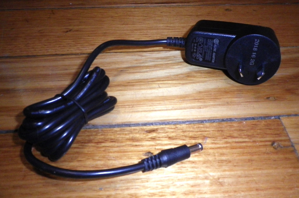 Bosch Athlet 30Volt Portable Vacuum Battery Charger, Power Supply