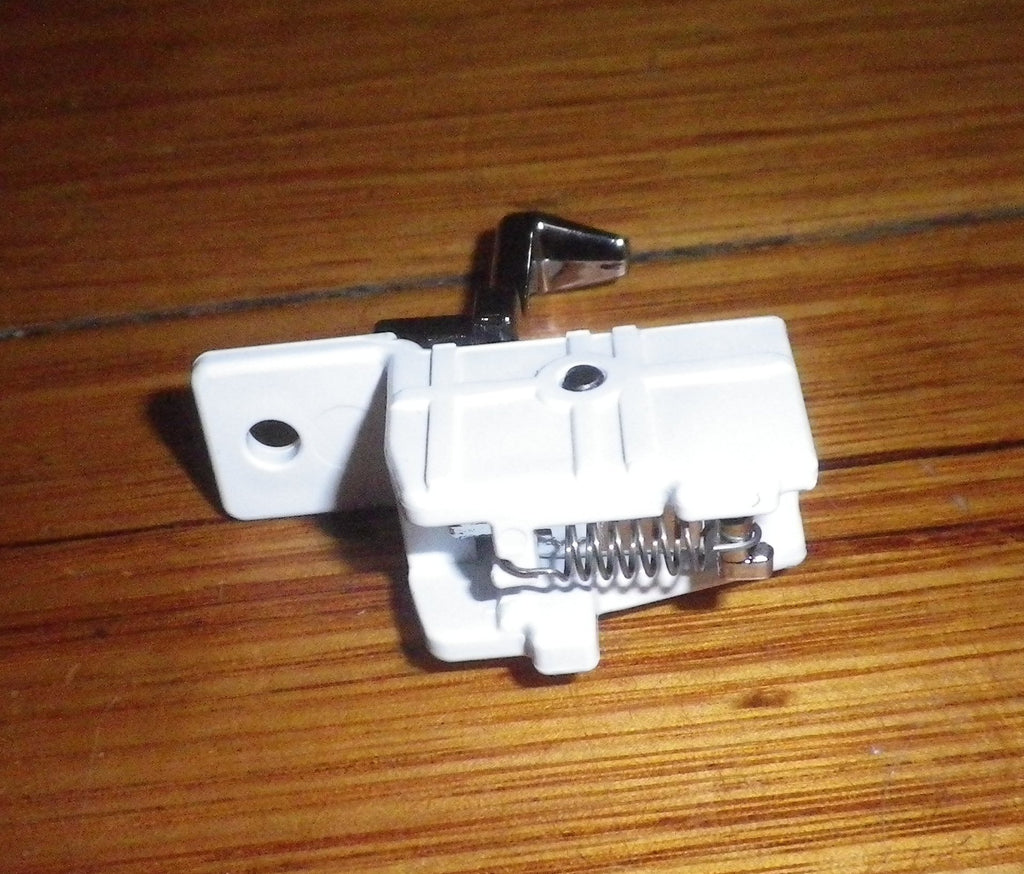 LG French Door Fridge InstaView DoorInDoor Latch Assembly Part A