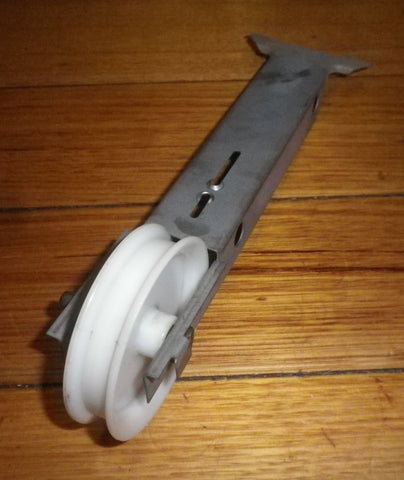 Used Fisher & Paykel ED50, DE45 Series Belt Idler Pulley & Bracket - Part # 460547 & 427442