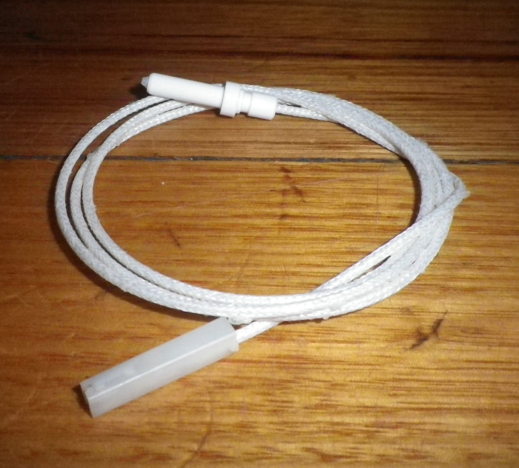 Bosch, Neff Gas Cooktop 810mm Burner Ignition Spark Plug & Lead Part