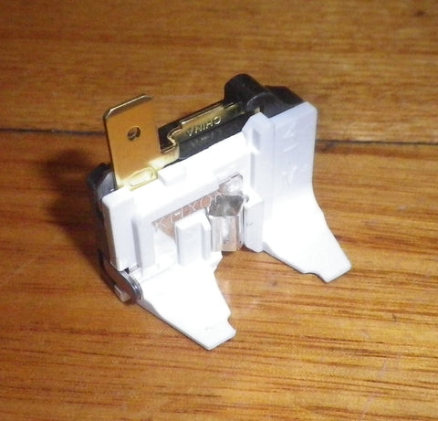 Klixon 4TM Fridge Compressor Overload Cutout - Part # 6750C-0004W, 232VFBYY-520