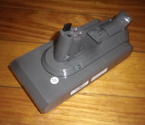 Dyson 25.2V 3900mAH V11 Vacuum Compatible Click-In Lithium Battery Pack - Part # BATT-V11A