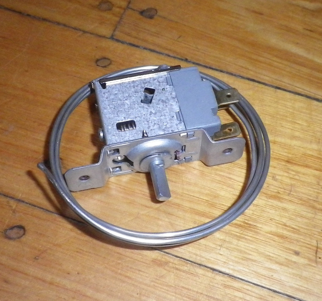Generic Asian Style Cyclic Defrost Fridge Thermostat Part RF090F