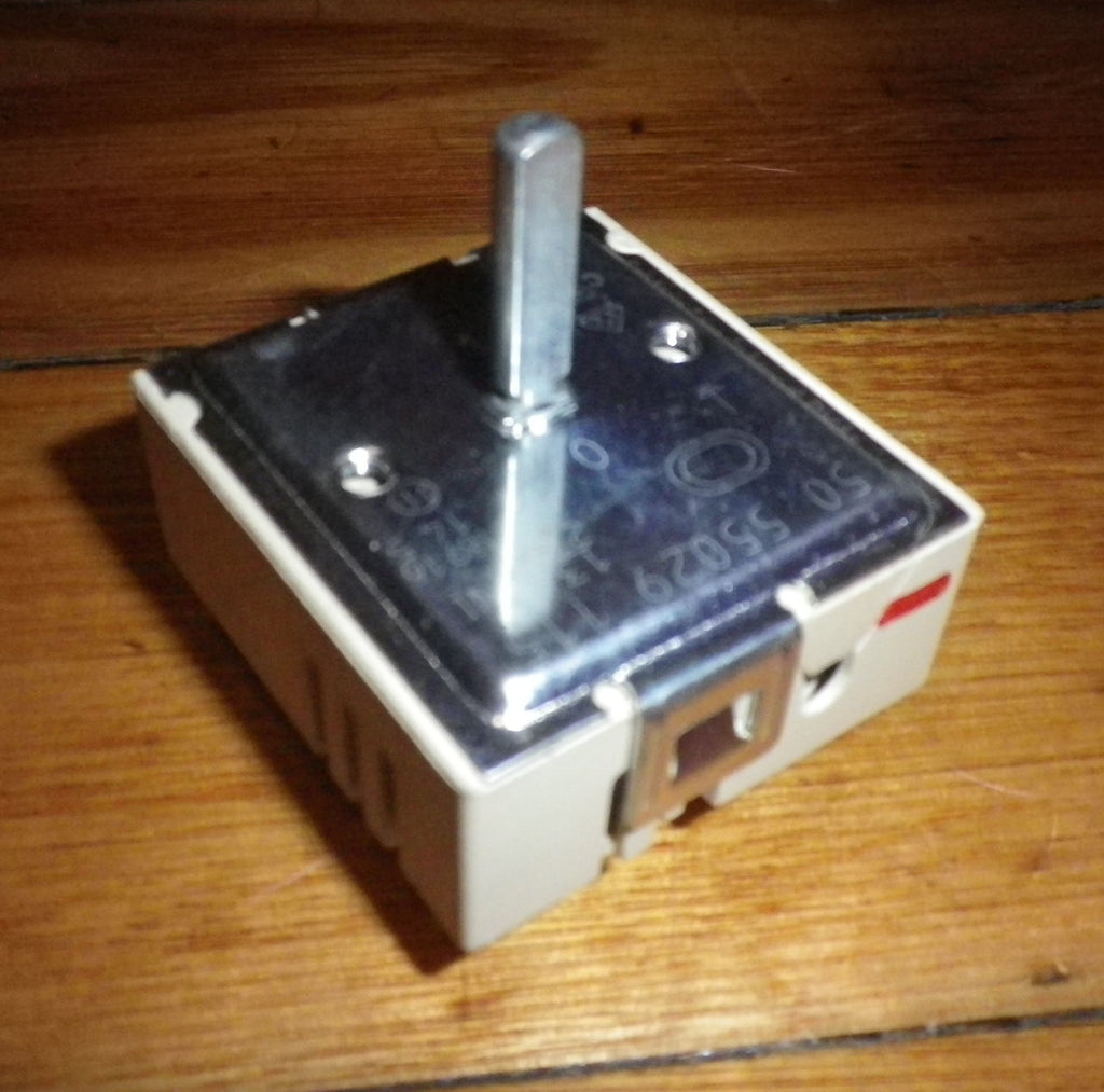 Smeg Dual Zone Hotplate Simmerstat Control - Part No. 816810339, 10.55 ...