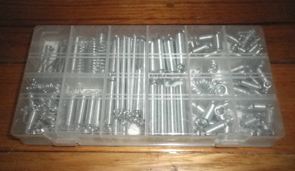 200 Piece Assorted Tension & Compression Spring Kit Part HP0638