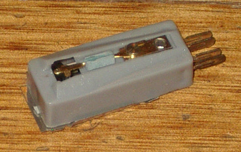Stereo Ceramic Cartridge with Stylus. - Part # PC20