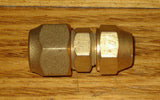 Brass 1/2" to 3/8" Reducing Union With Flare Nuts - Part # RF703KIT